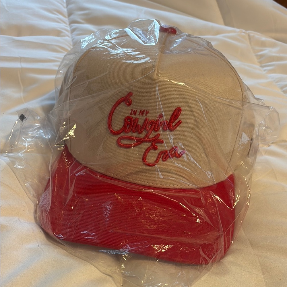 Red and Cream 'Cowgirl' Cap